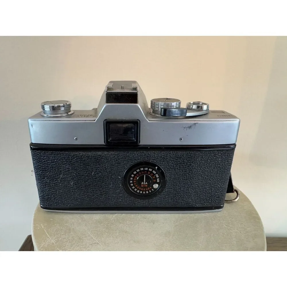 Vintage Minolta Camera Body SRT 101